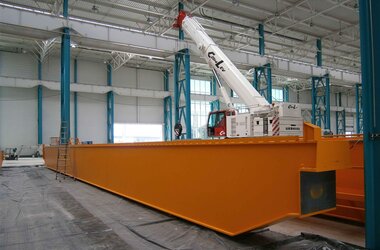 Single girder overhead travelling crane is installed in production hall for construction of wind turbines of ENERCON company in France