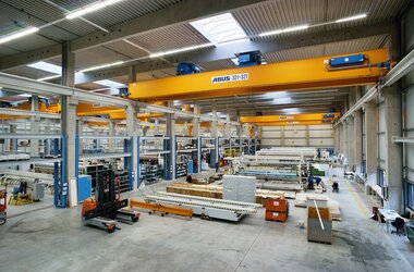 Cranes in assembly hall for foil processing