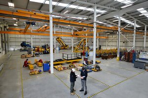 4 ABUS overhead travelling cranes part of the investment of the company Subsea Innovation