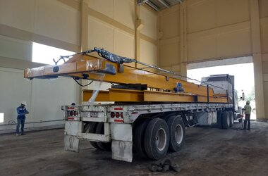 Arrival of ABUS crane in production hall of TASACA company