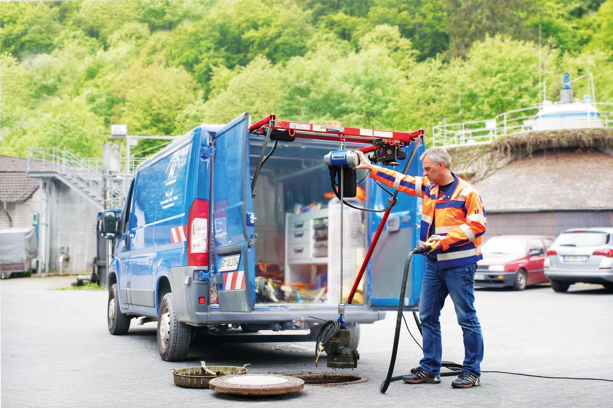 Polipasto eléctrico Abus ABU Compact GMC 100.12 - Almacenaje y logística - Polipasto  eléctrico